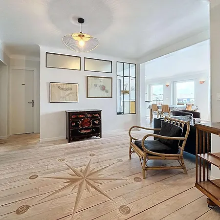 Spacieux Au Coeur De Granville, 3 Chambres, Wi-fi Gratuit, Parking Inclus - Fr-1-361-557 Granville
